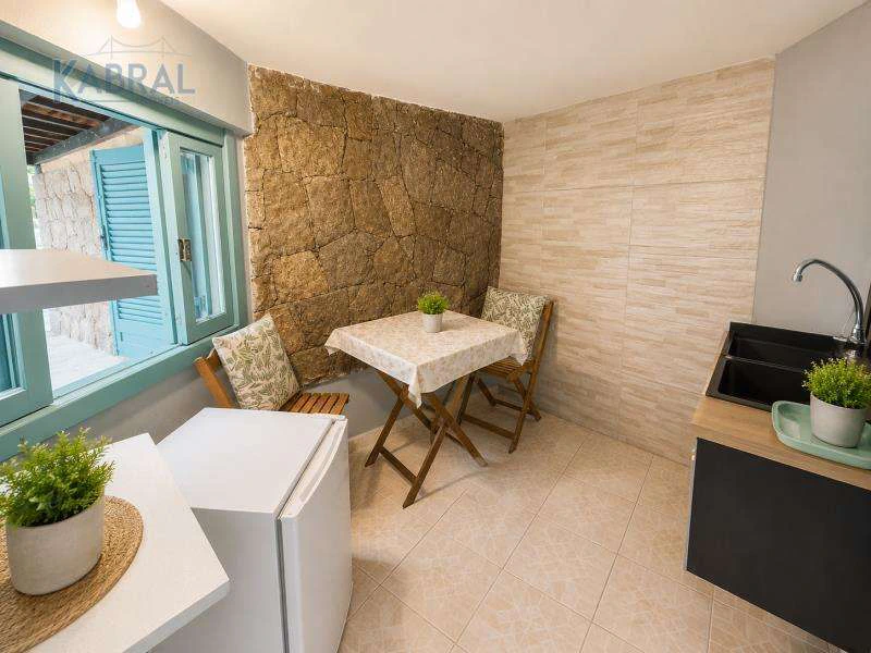 Apartamento sem mobília com 1 quarto e box de vidro — photo 2