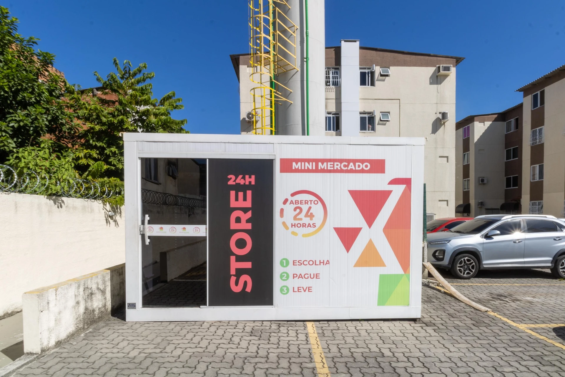 Apartamento de 2 quartos em condomínio com academia — photo 2