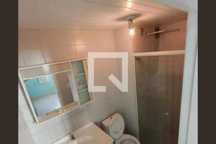 2-bedroom apartment with a washing machine in Florianópolis — photo 18