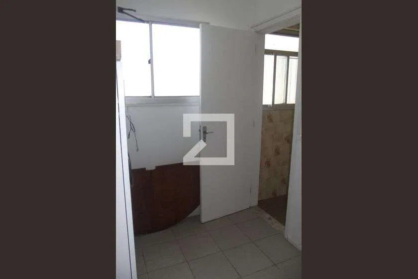 180 m² apartment with 2 bedrooms and 1 parking space — photo 3