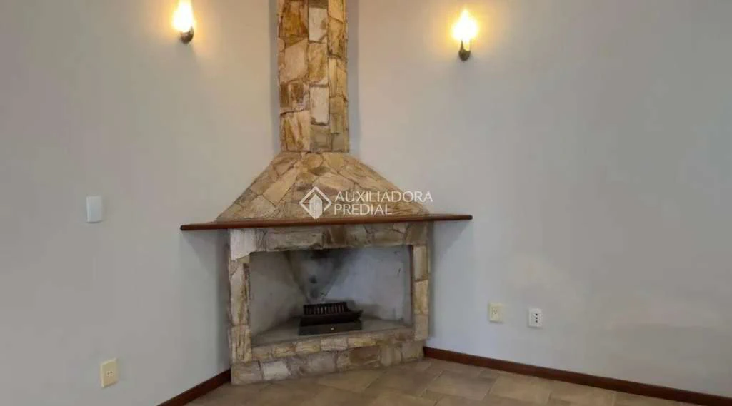 Casa para locação com 4 quartos e 816 m² — photo 4