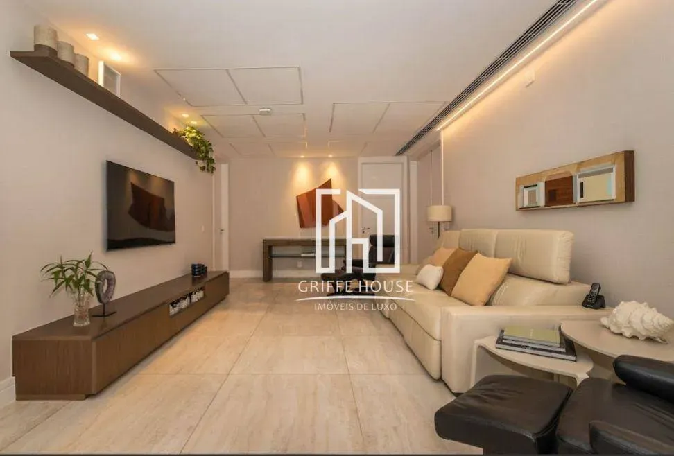 Apartment with 5 bedrooms and open-plan kitchen — photo 16