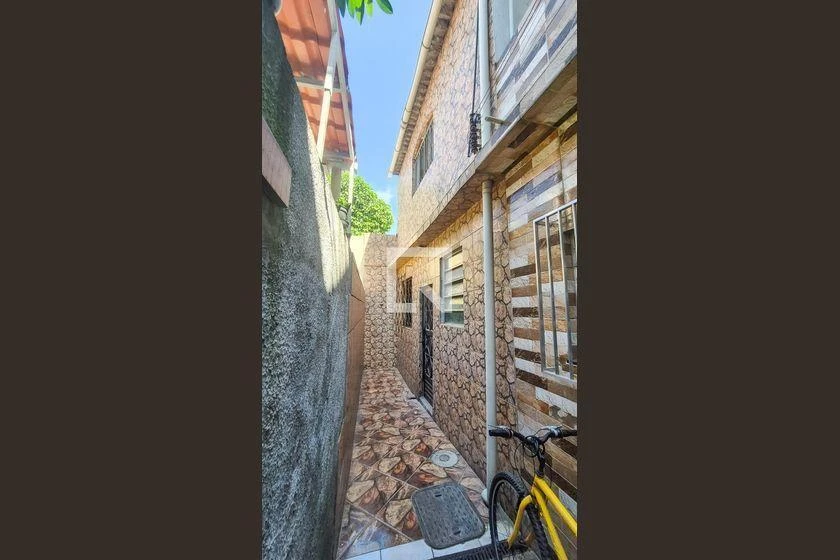 Rental house with 2 bedrooms and 2 bathrooms — photo 49