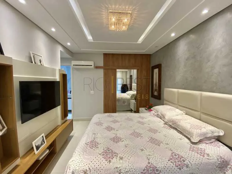 Furnished apartment, 128 m², with a walk-in closet — photo 19