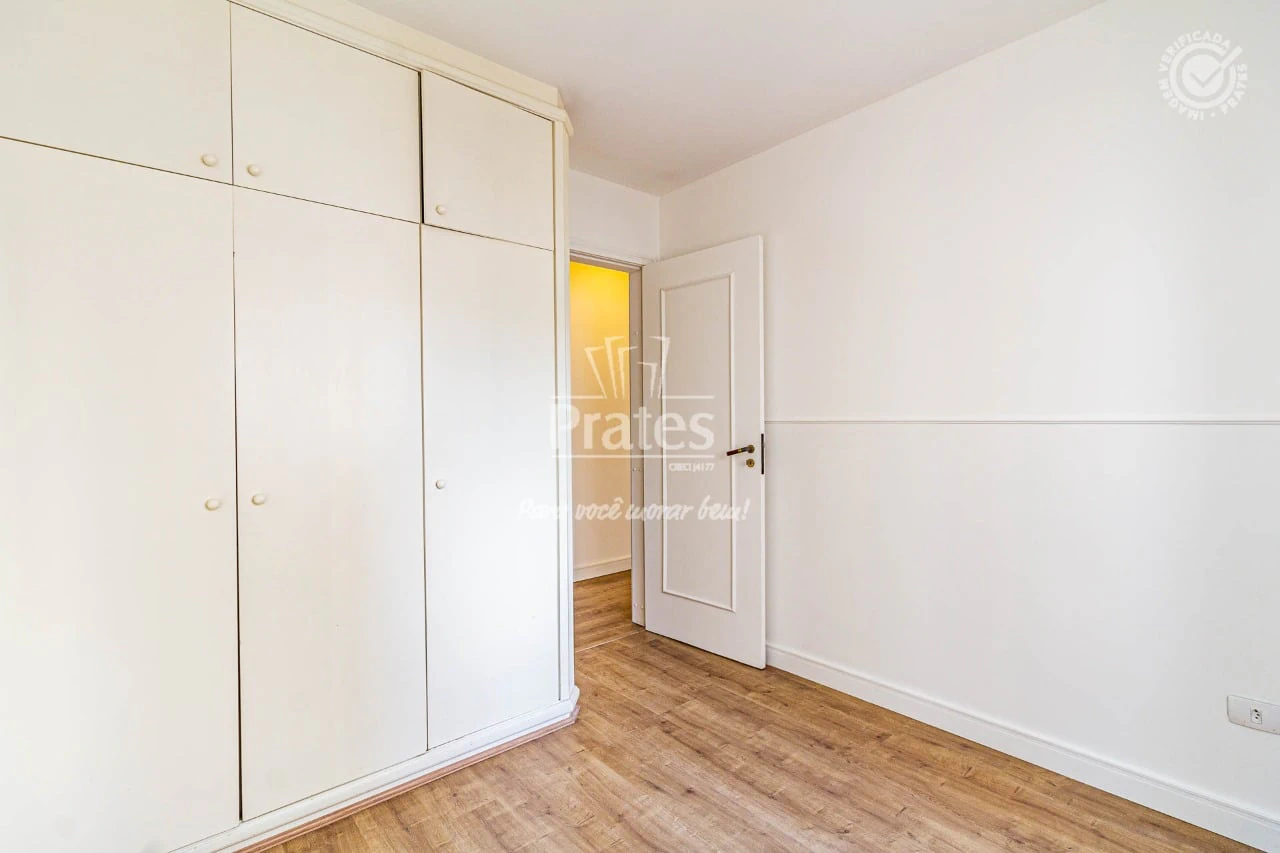 3-bedroom apartment with a home office in Curitiba — photo 13