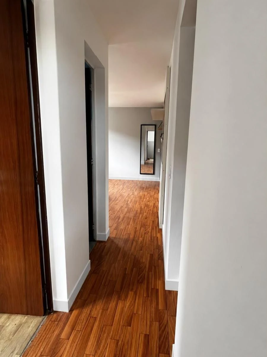 3-bedroom apartment with a home office — photo 25