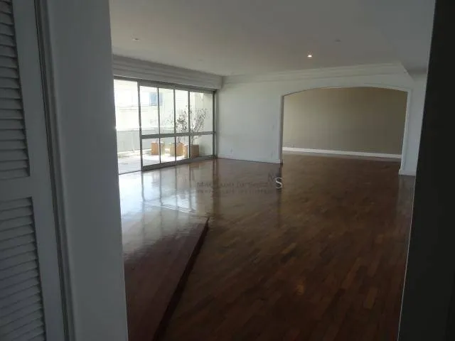 Water view in a 4-bedroom apartment, 350 m² — photo 46