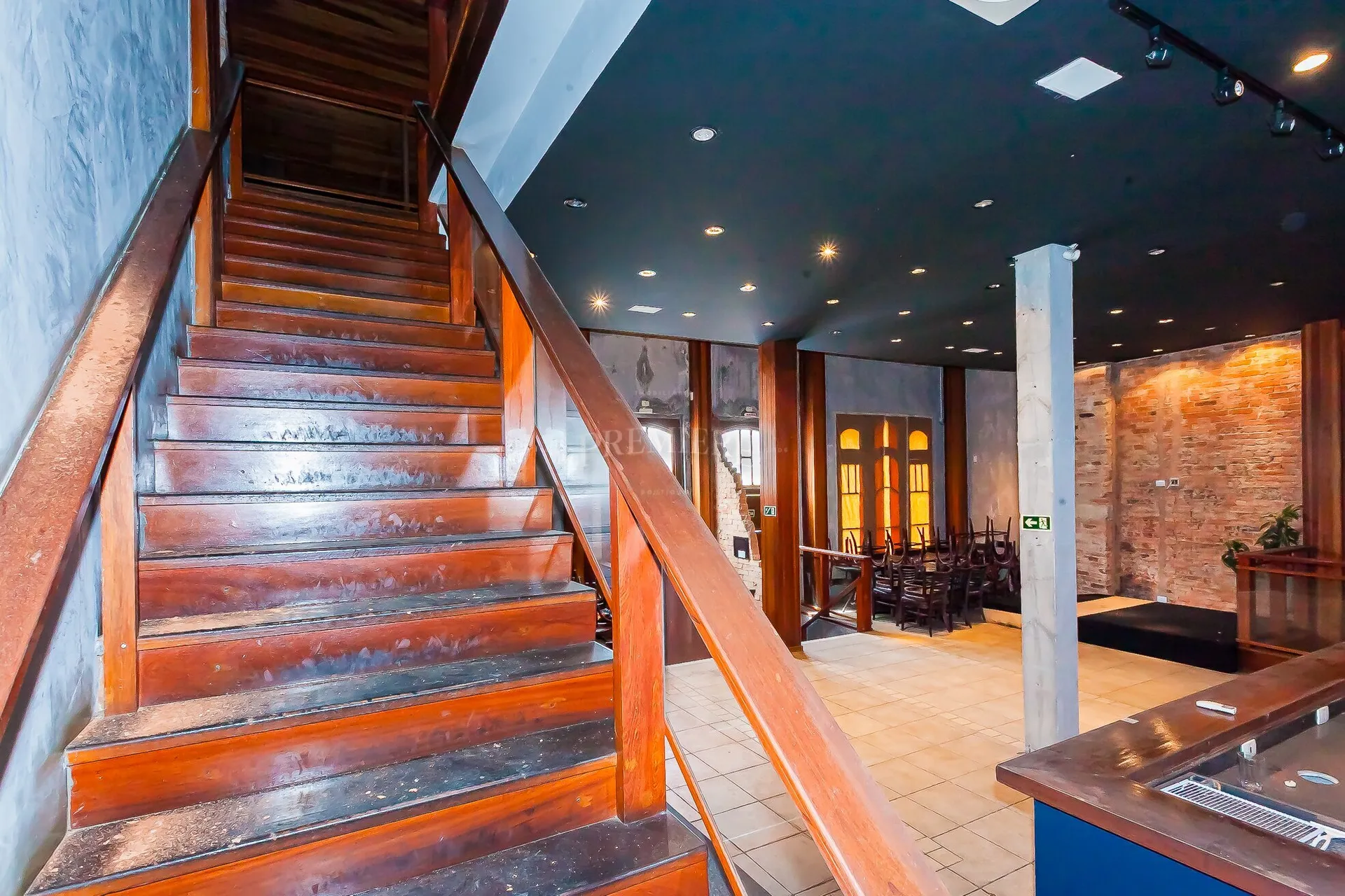 Будинок: 5 спалень, 452 м² — photo 8