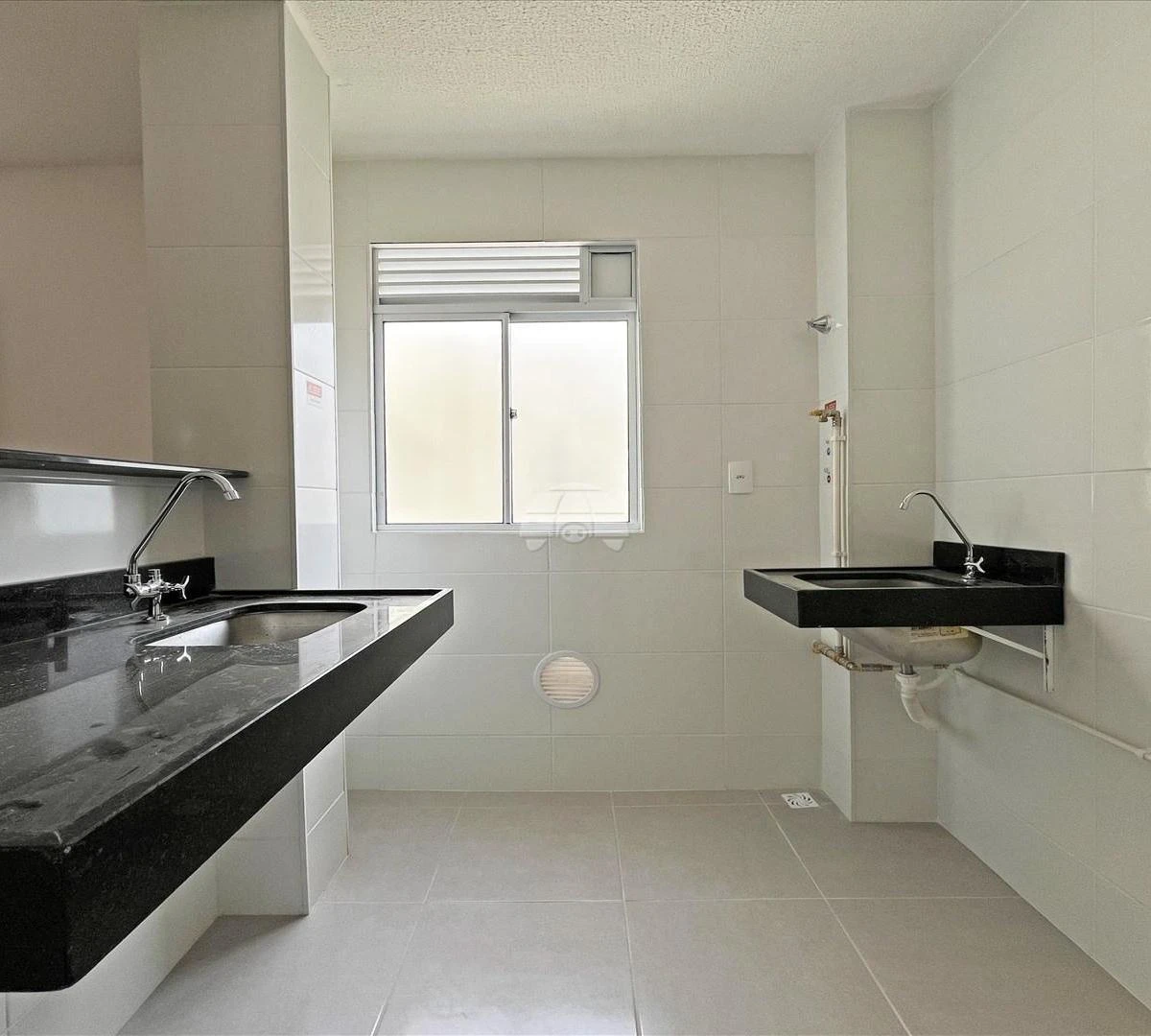 Apartment, 45 m², with wood or laminate floors — photo 6
