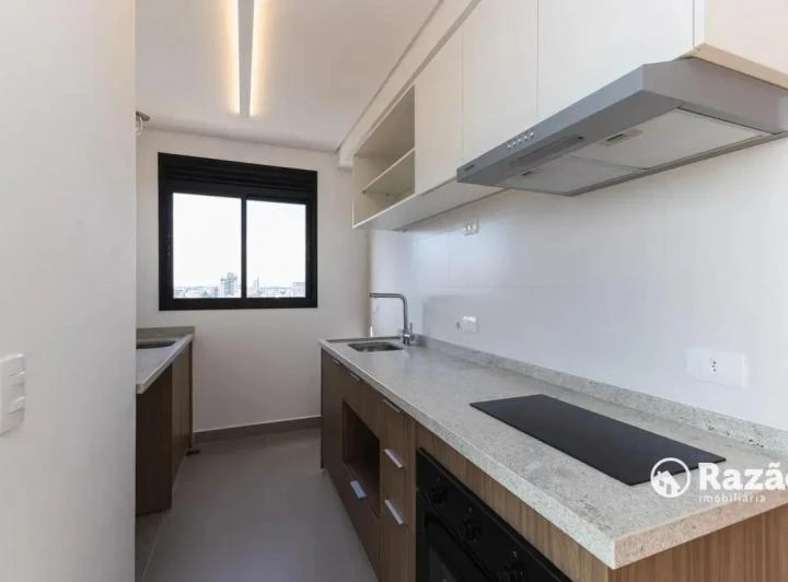 81 m² apartment with 2 bedrooms and an open-plan kitchen — photo 3