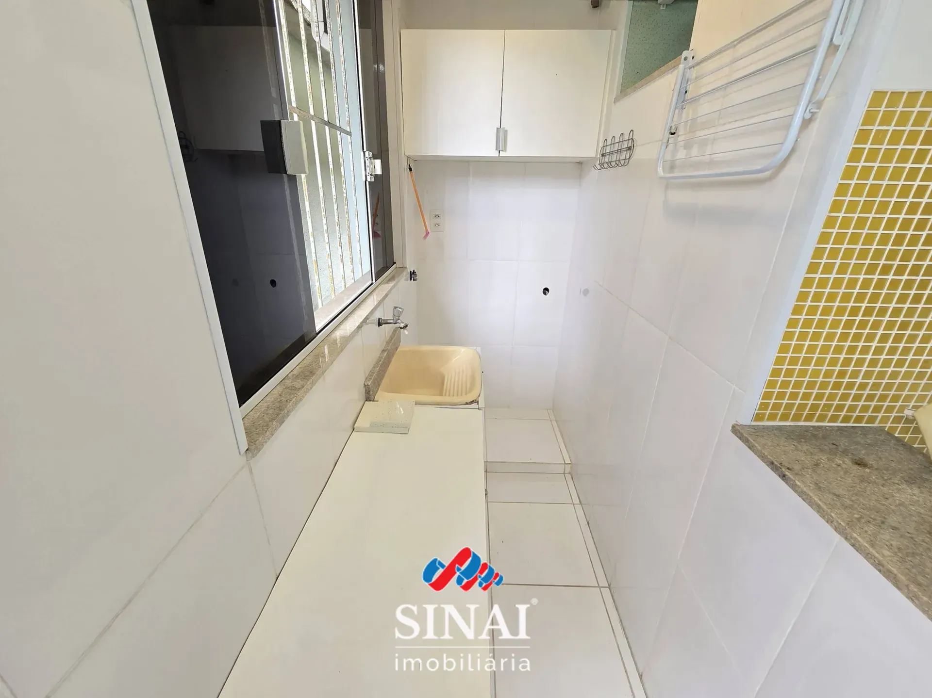 One-bedroom house with a walk-in closet in Rio de Janeiro — photo 14