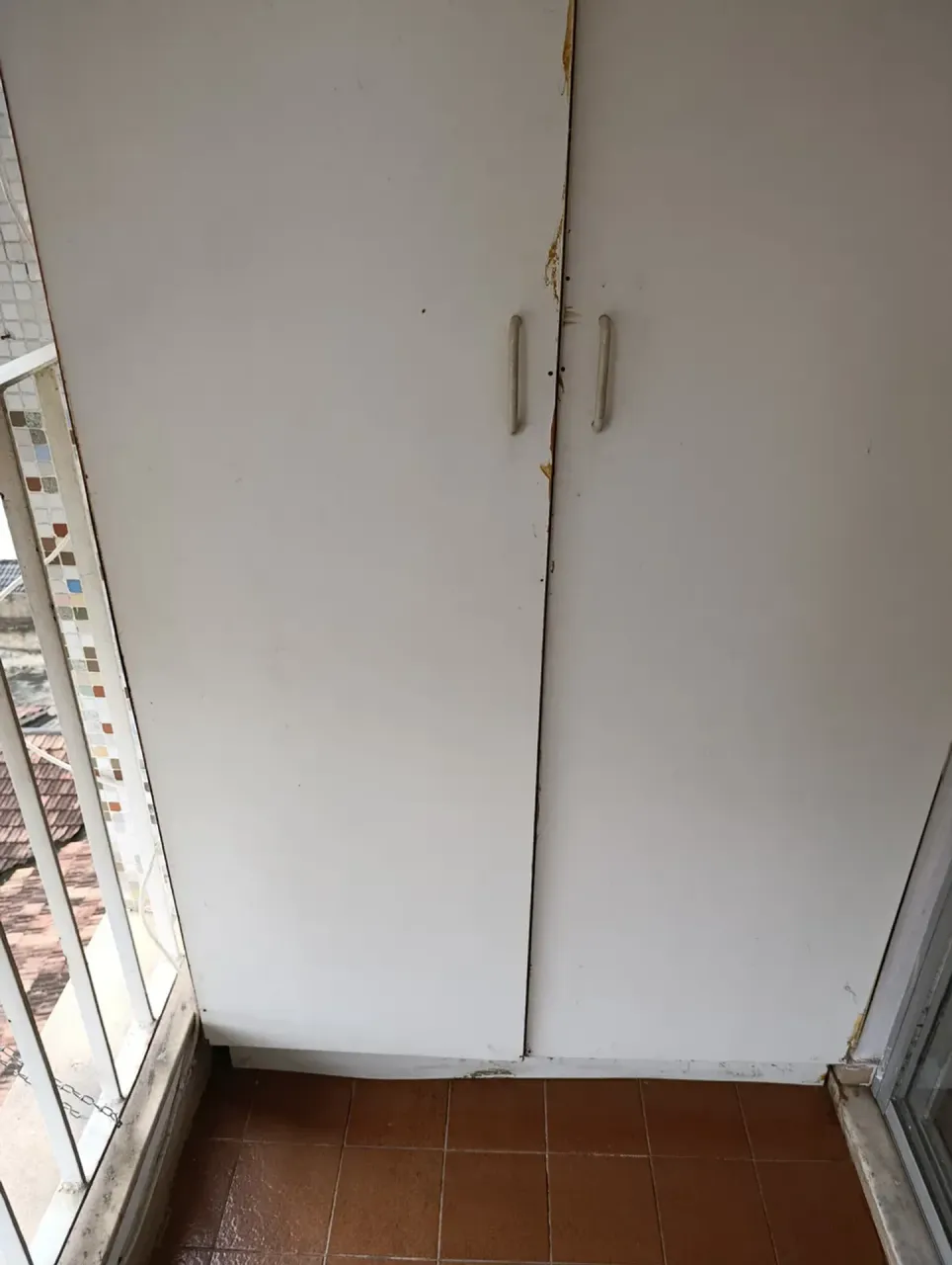 1-bedroom apartment with a glass-enclosed shower — photo 17