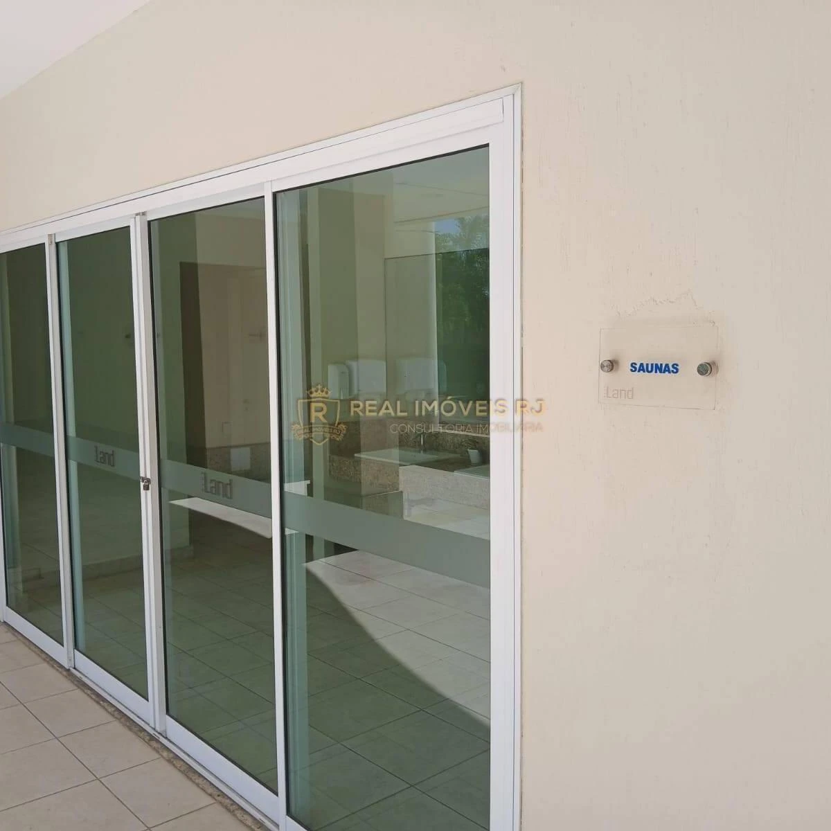 For rent: 3-bedroom apartment with 3 bathrooms and a balcony — photo 43
