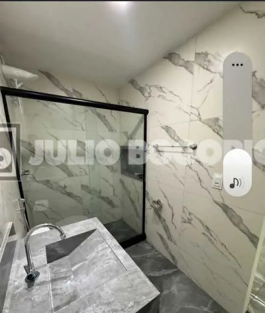 Casa com 4 quartos e 3 banheiros, cozinha integrada — photo 7