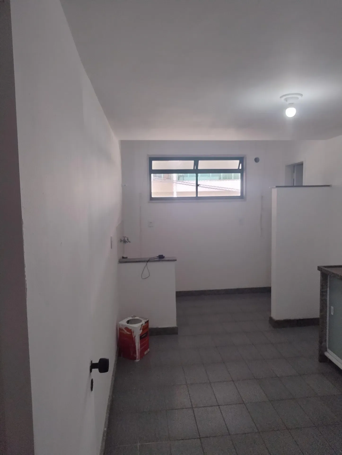 1st-floor apartment with 4 bedrooms, balcony and suite — photo 2