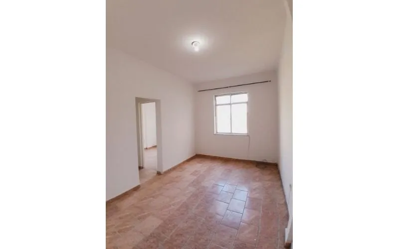 Apartamento para alugar com 2 quartos e cozinha separada — photo 2