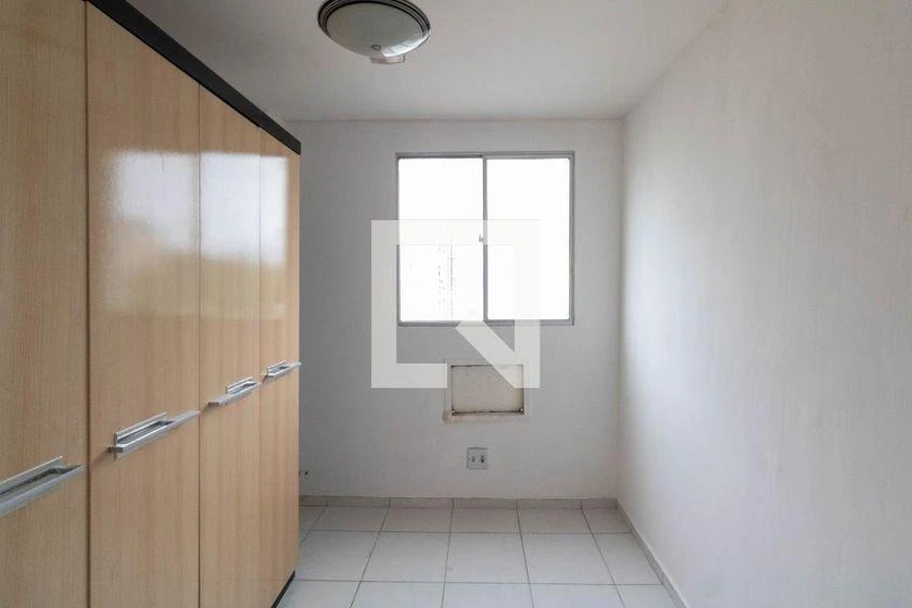 Apartamento de 2 quartos em condomínio com piscina — photo 11