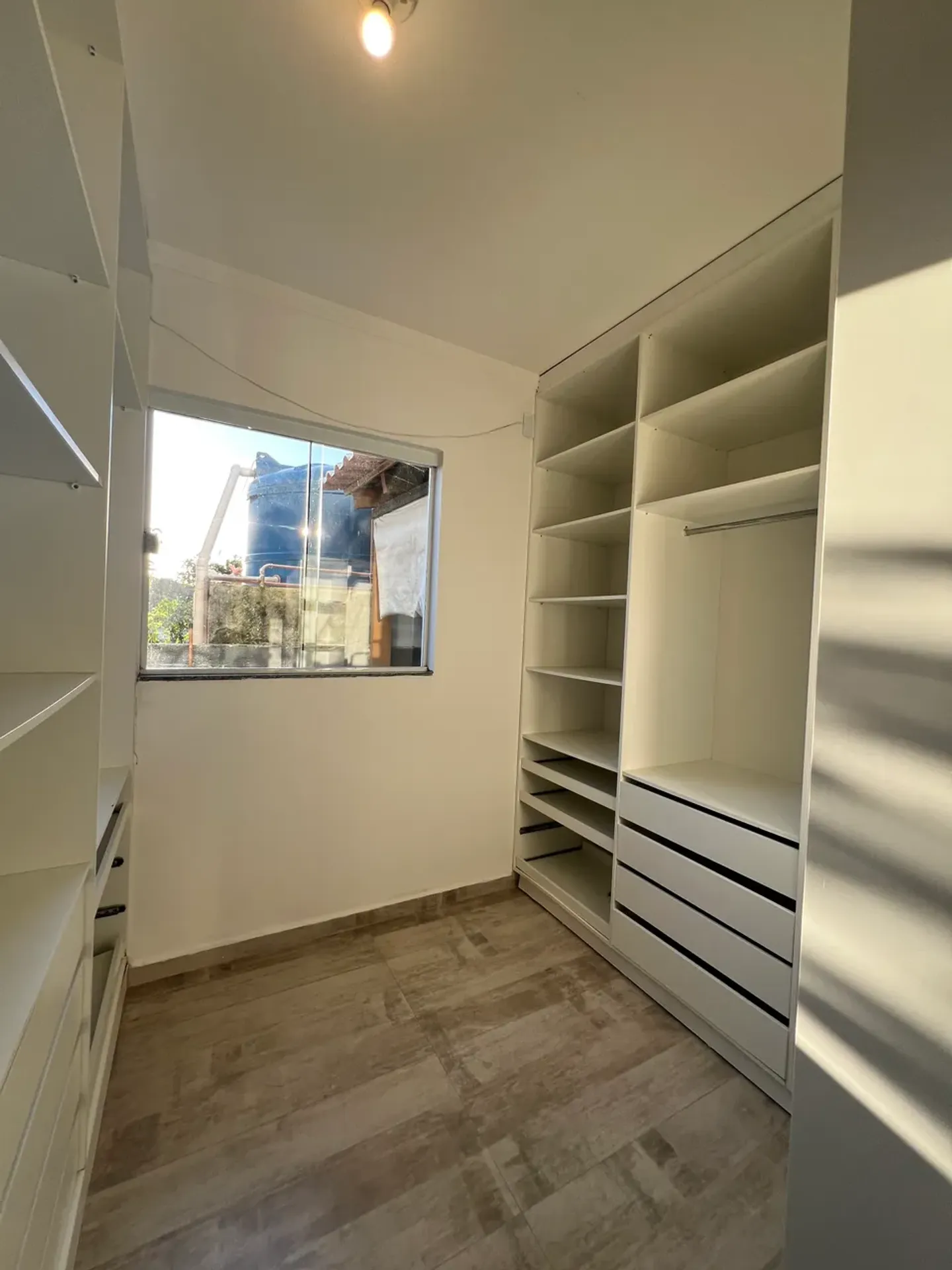 Apartment with 3 bedrooms, en-suite and open gas kitchen — photo 7