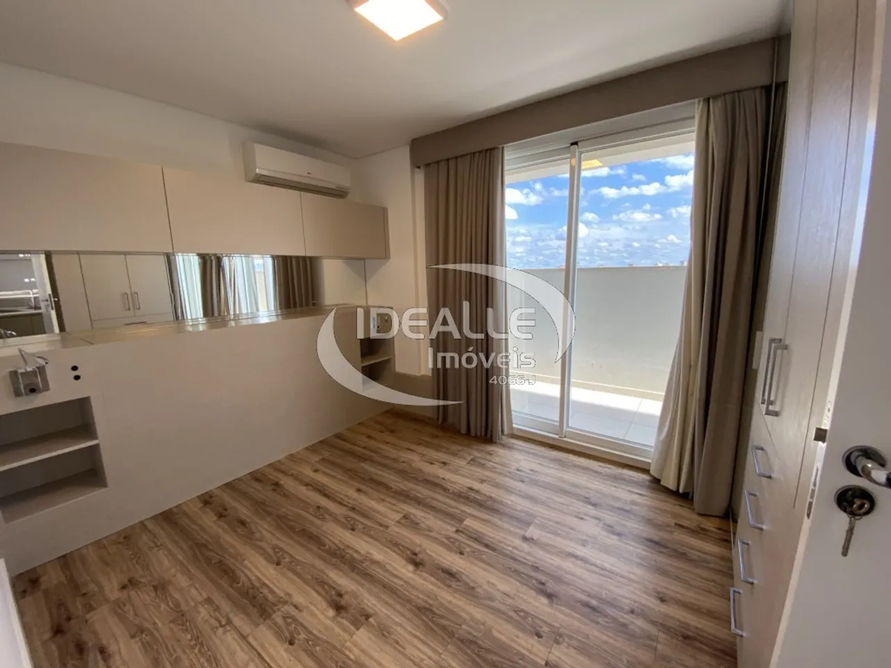Apartamento para alugar de 1 quarto com sacada e 96 m² — photo 10
