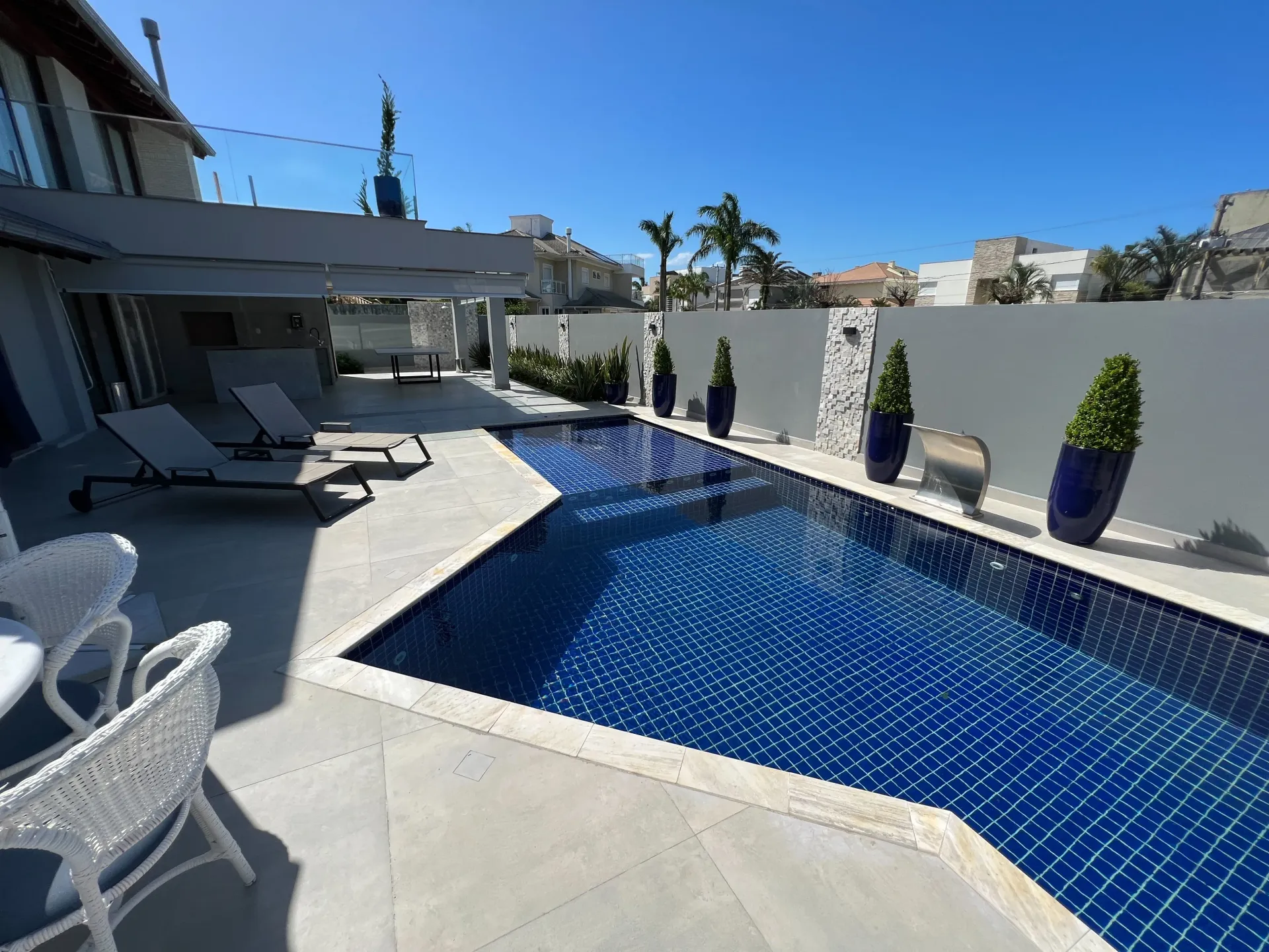 Casa para aluguel com 7 suítes e piscina compartilhada — photo 53