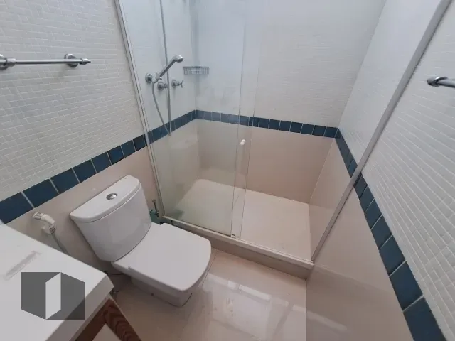 House with 4 bedrooms and 5 bathrooms, gas kitchen — photo 41