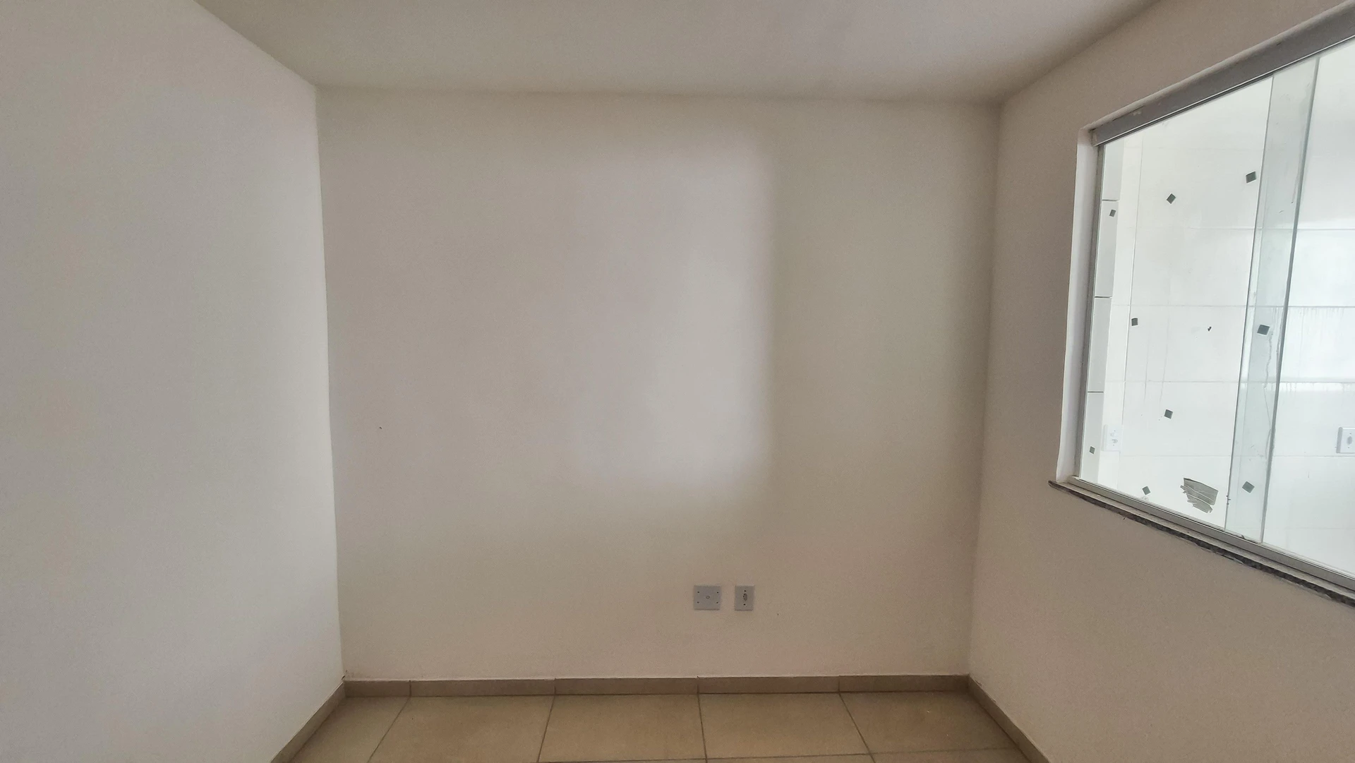 2-bedroom unfurnished apartment with closed kitchen — photo 55