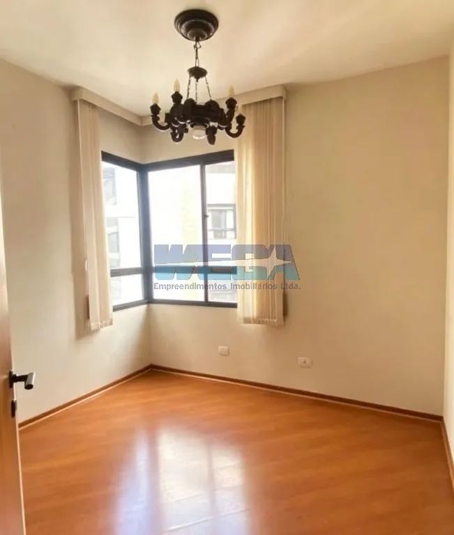 Дерев'яна підлога або ламінат та 3 спальні: квартира 98 м² — photo 7