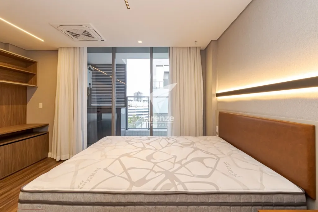 Apartamento amueblado de 1 dormitorio con cocina abierta — photo 43