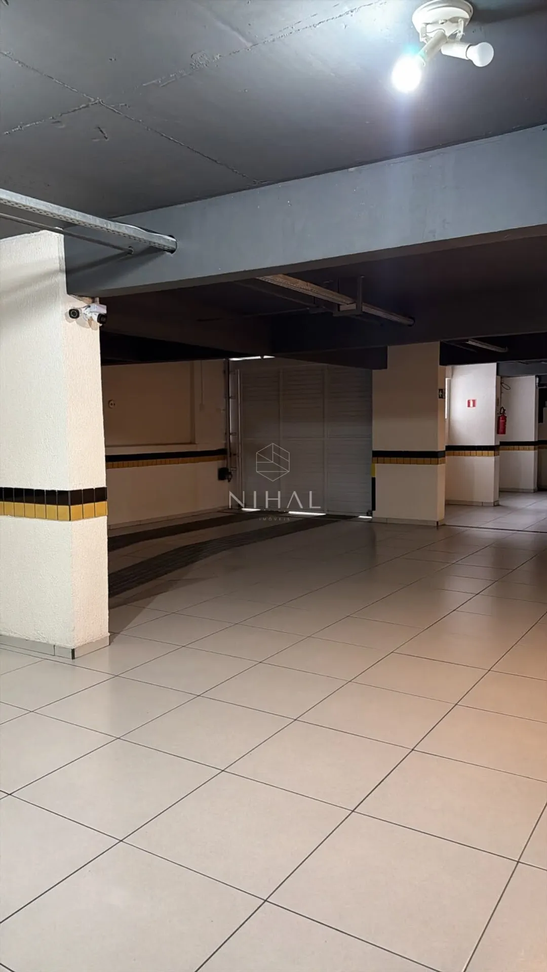 2-bedroom apartment in a building with a gym — photo 15