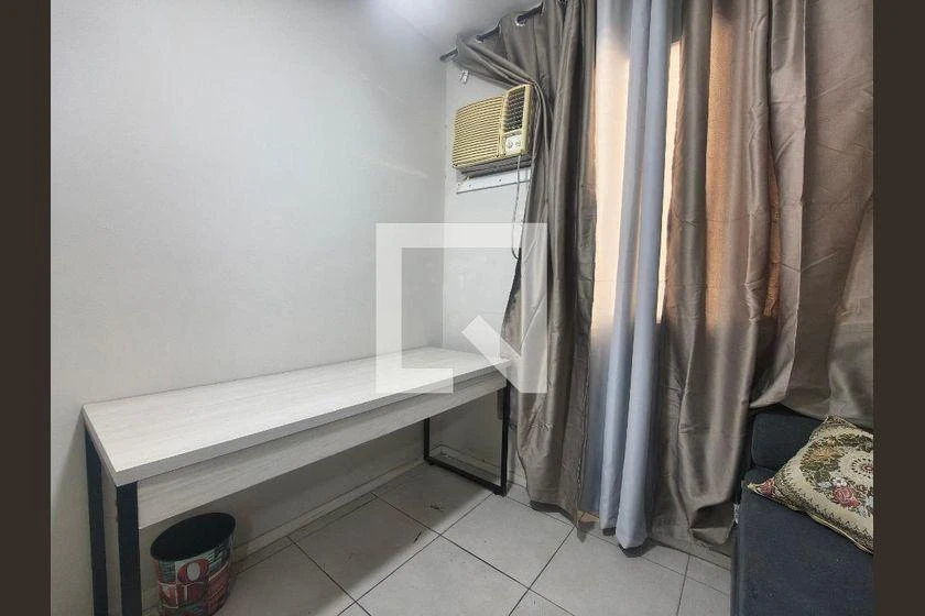 2-bedroom apartment with a home office — photo 25