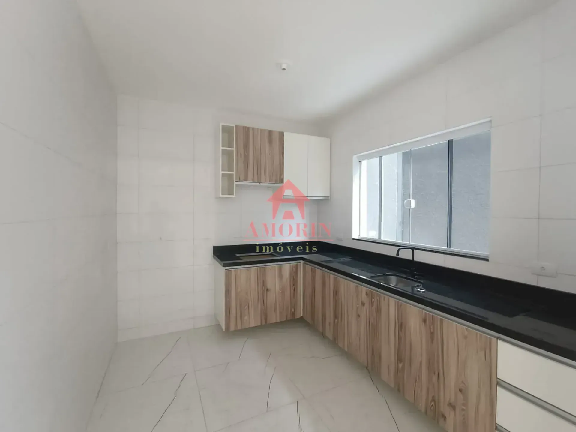 Townhouse with 3 bedrooms, en-suite and balcony — photo 2