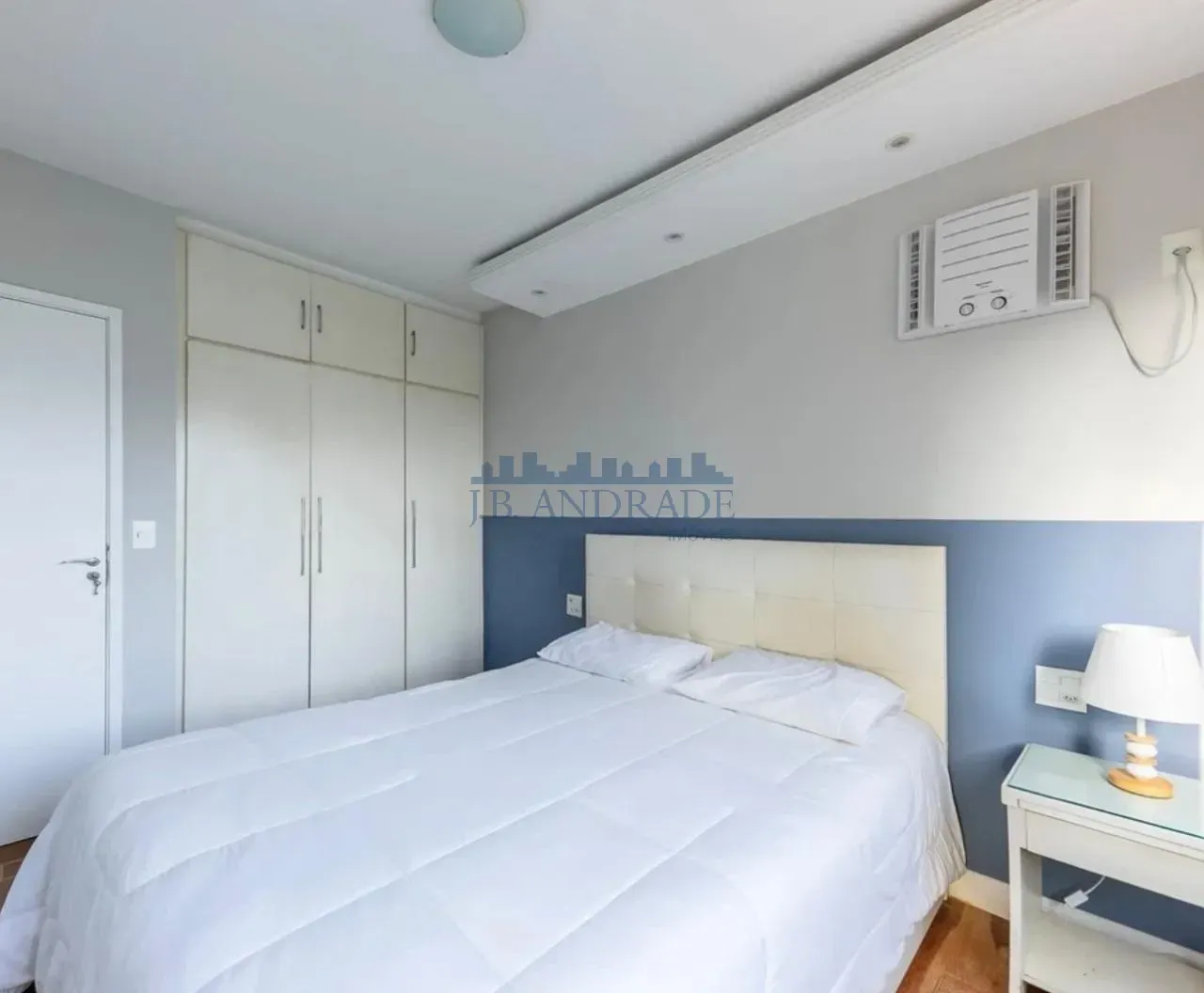 4-bedroom apartment with a water view in Rio de Janeiro — photo 20