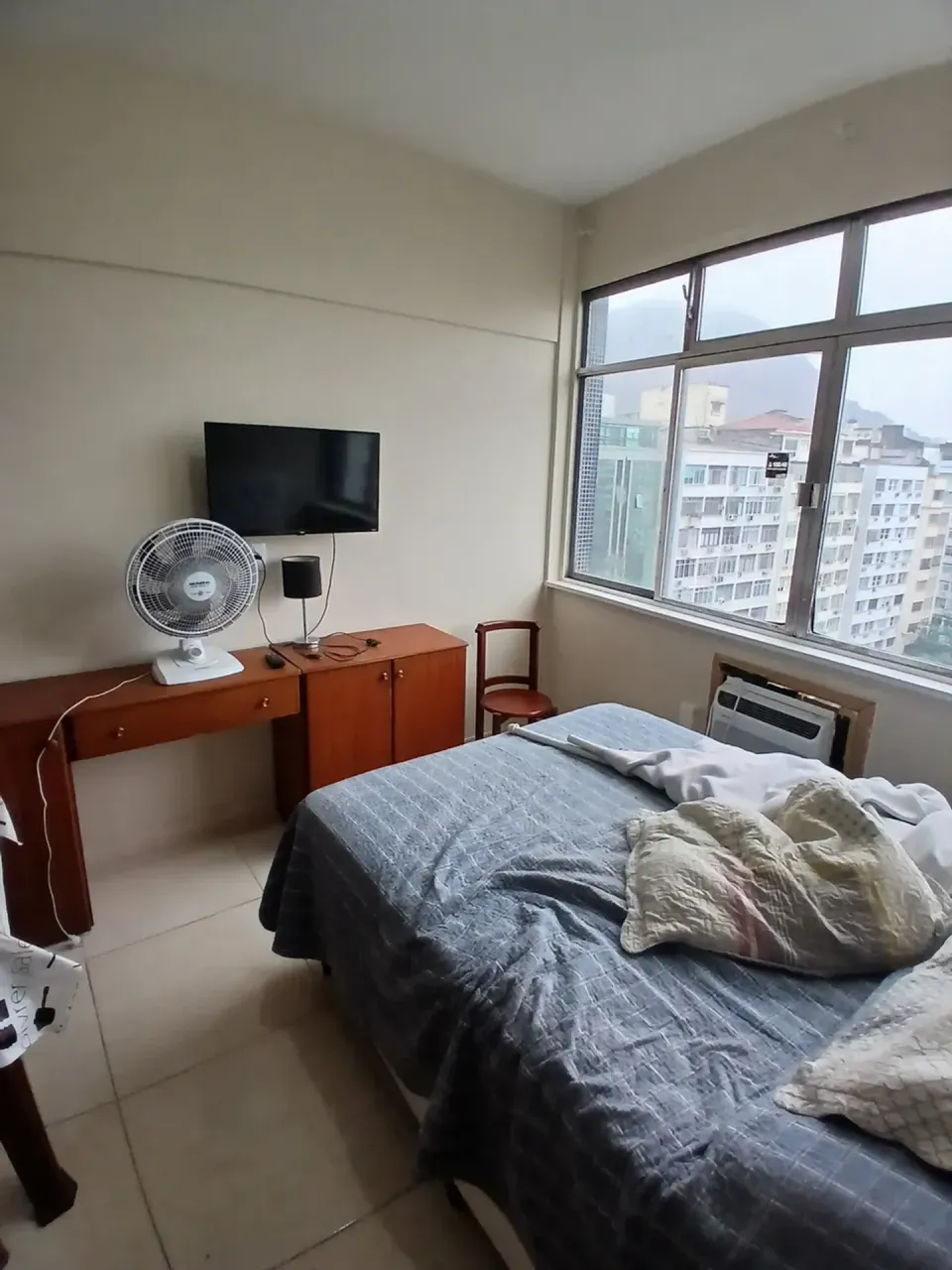 Furnished 1-bedroom apartment with a gas stove — photo 9
