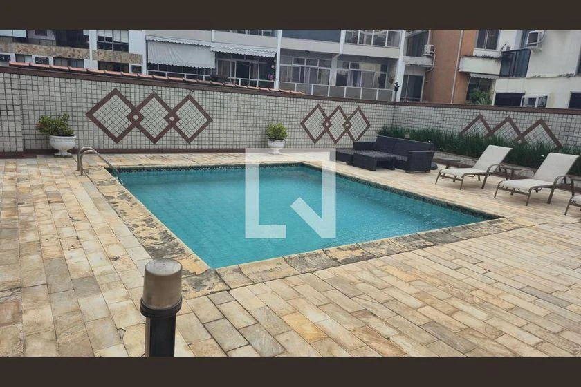 Apartamento de 4 quartos com 215 m² e varanda envidraçada — photo 17