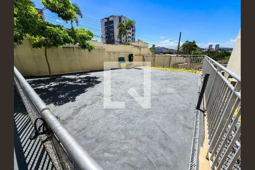 Apartamento de 2 dormitorios con balcón y 48 m² — photo 36