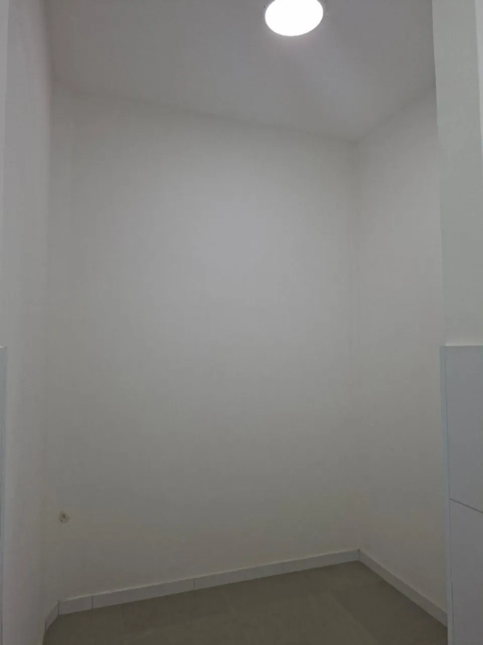 Apartamento com 2 quartos e cozinha separada — photo 19