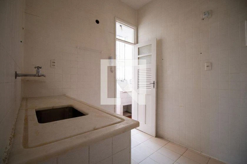 Засклений балкон та 3 спальні: квартира 92 м² — photo 2