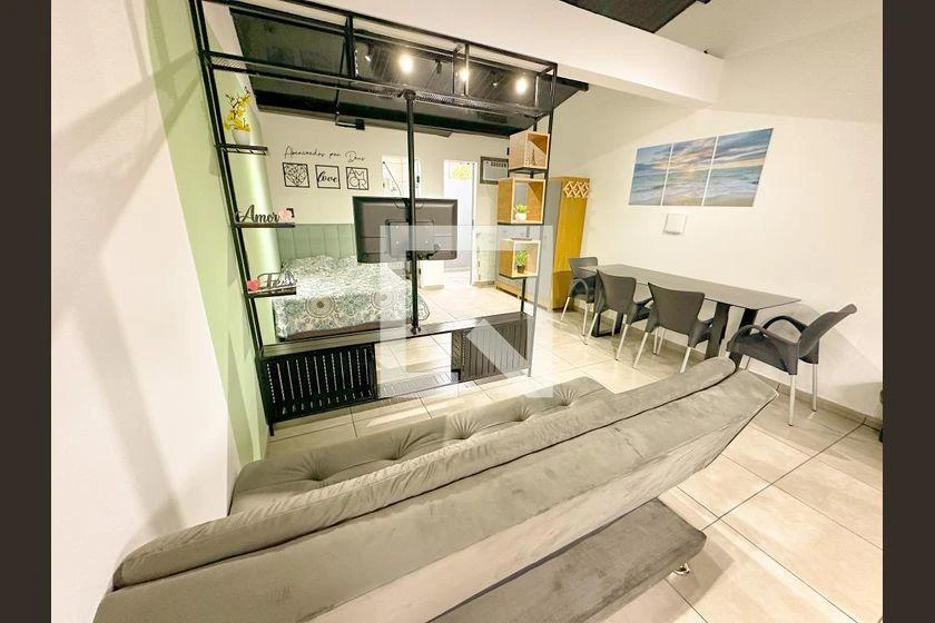 Furnished one-bedroom, 32 m² house in Florianópolis — photo 10