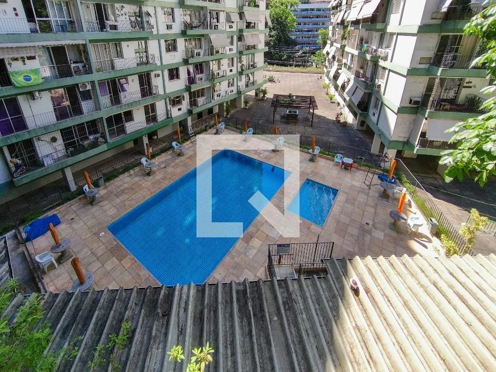 Furnished 4-bedroom apartment with balcony — photo 64
