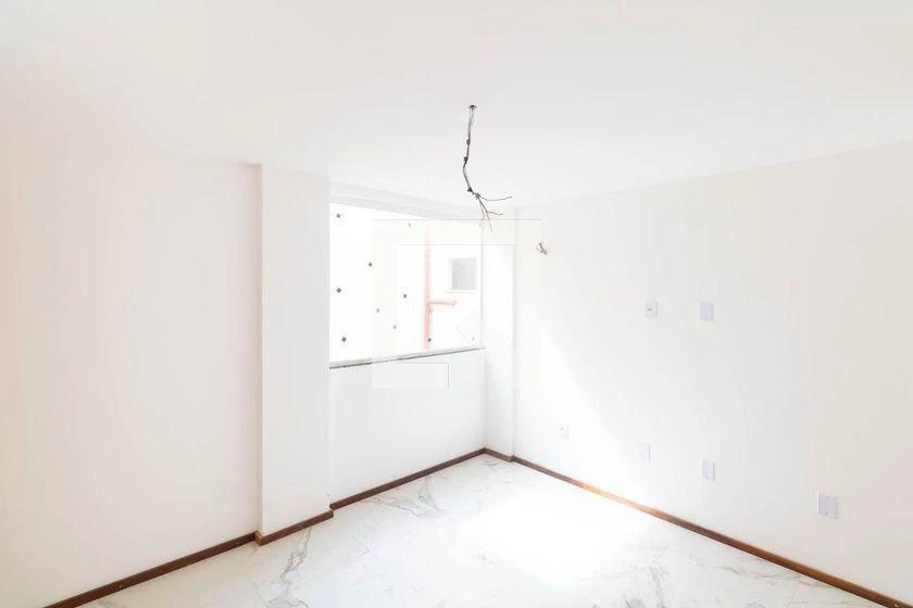 80 m² apartment with 2 bedrooms and a balcony — photo 36