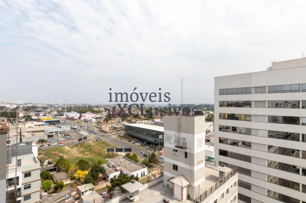 One-bedroom apartment with a private pool in Curitiba — photo 16