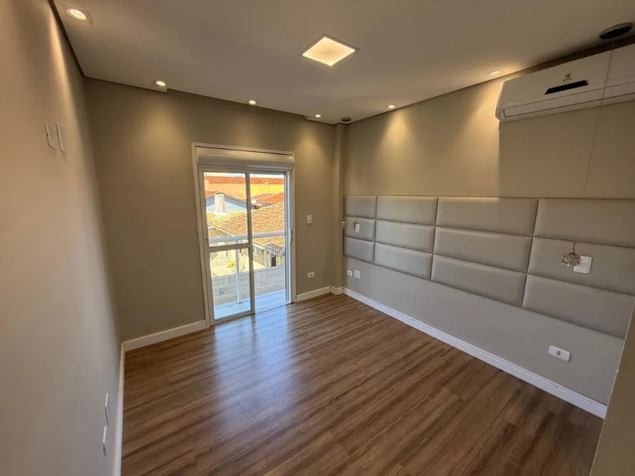 Rental house with 3 bedrooms and 2 parking spots — photo 10