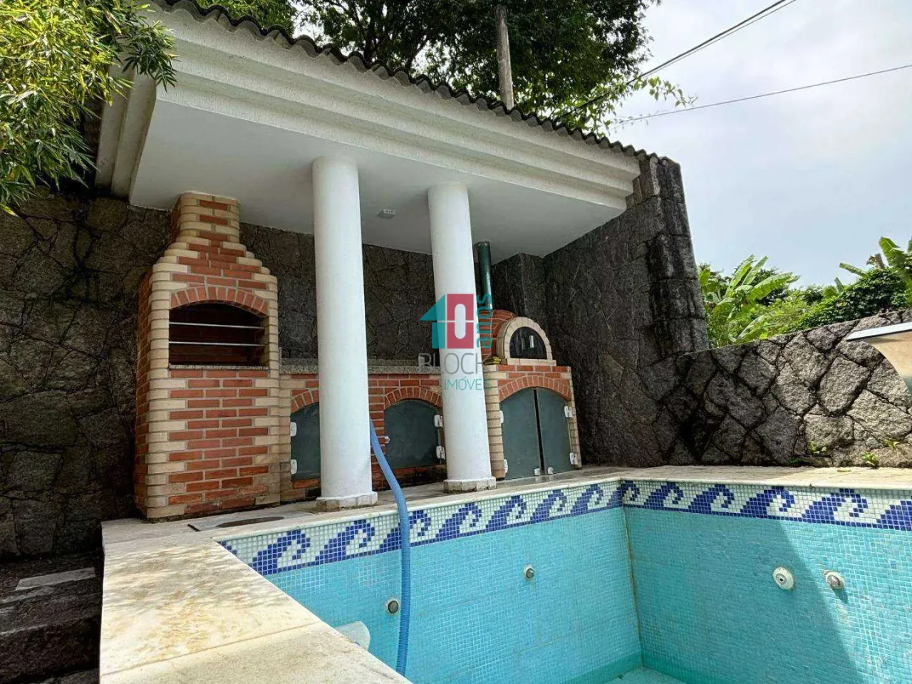 Casa com 3 dormitórios e 5 banheiros, 2 vagas — photo 13