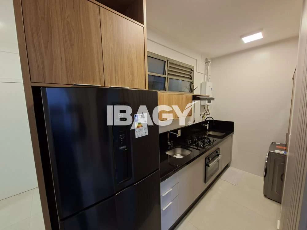 Apartamento amueblado de 1 dormitorio con cocina abierta — photo 2