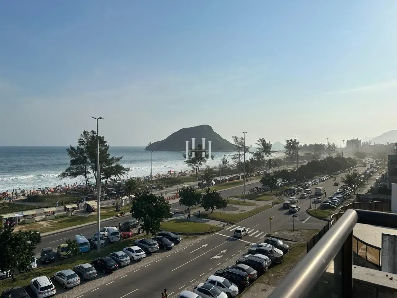 Apartamento com 5 quartos e 5 banheiros, varanda — photo 36
