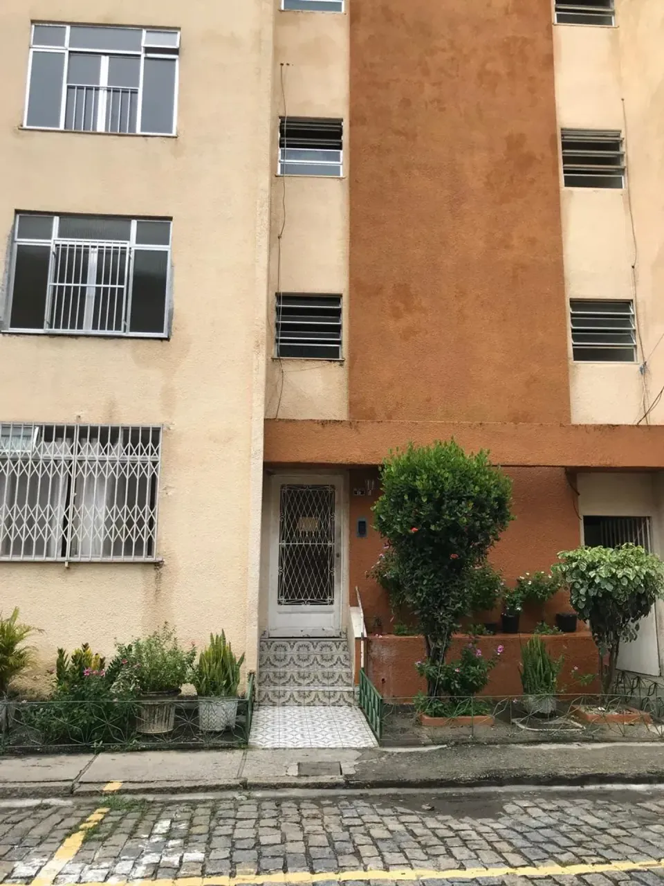 2-bedroom apartment with 1 bathroom and no parking — photo 5