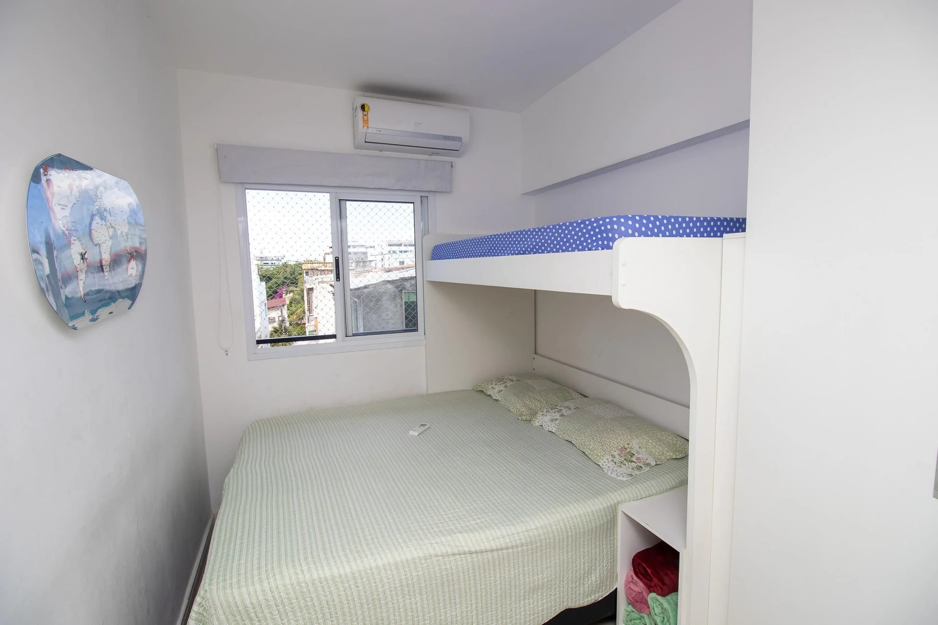 Furnished apartment, 40 m², with a washing machine — photo 3