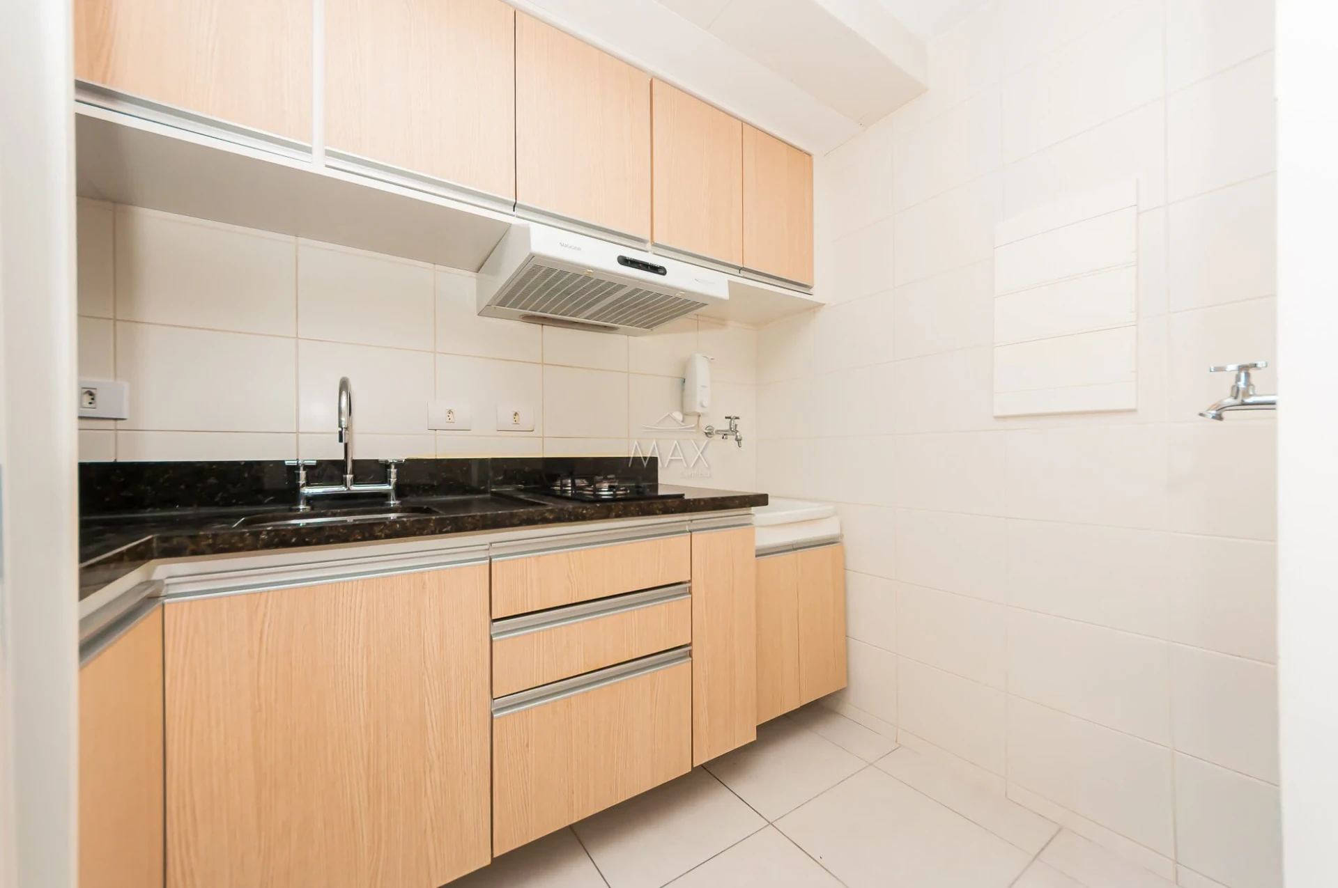 Apartamento mobiliado em condomínio com piscina coberta — photo 4