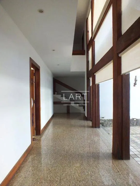 House with 4 bedrooms and 5 bathrooms, 962 m² and 2 parking — photo 18