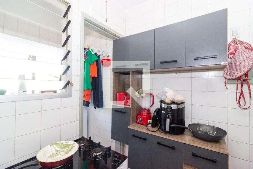 Furnished 70 m² apartment with 2 bedrooms and 1 parking spot — photo 19